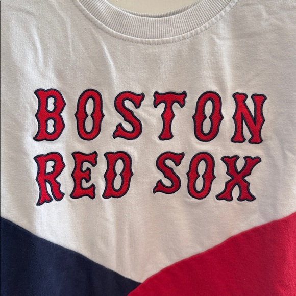 STARTER // Boston Red Sox Tri-Color Crewneck Sweater - Picture 2 of 6